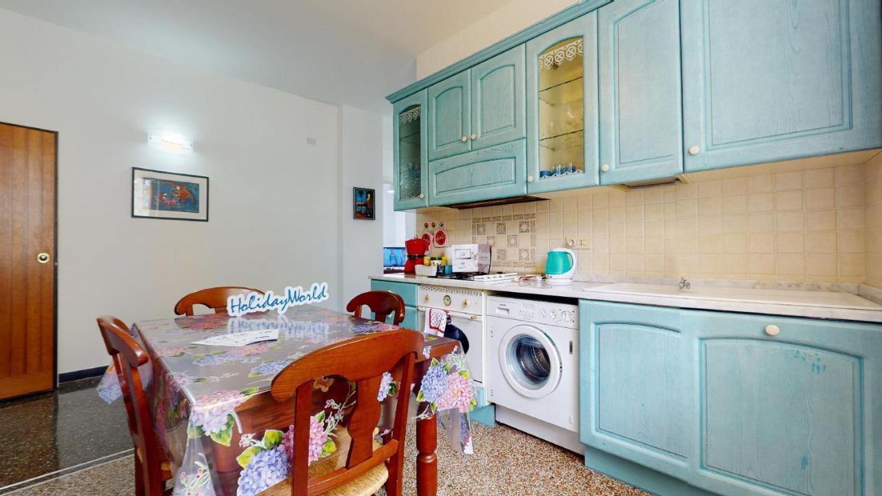House Azzurra By Holiday World Genoa Bagian luar foto